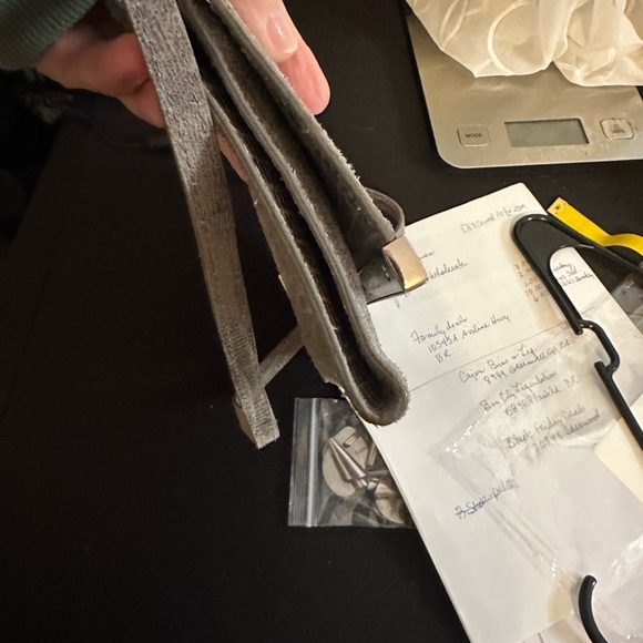 Michael Kors Elegant Gray Textured Clutch Purse. - Picture 8 of 8